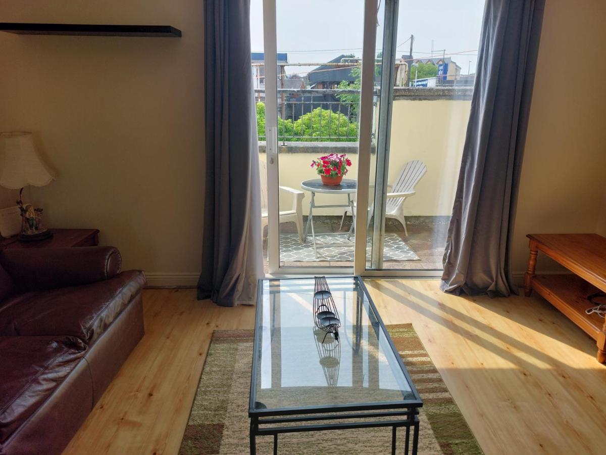 Cathedral Court Apartment Ennis Exterior foto